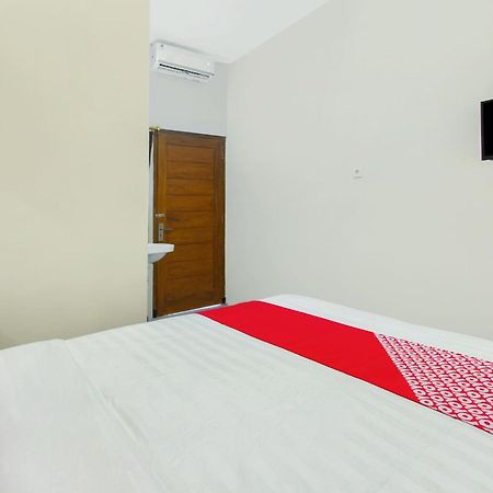 Oyo 1718 Homestay Wak Gobenk Salakan Bagian luar foto